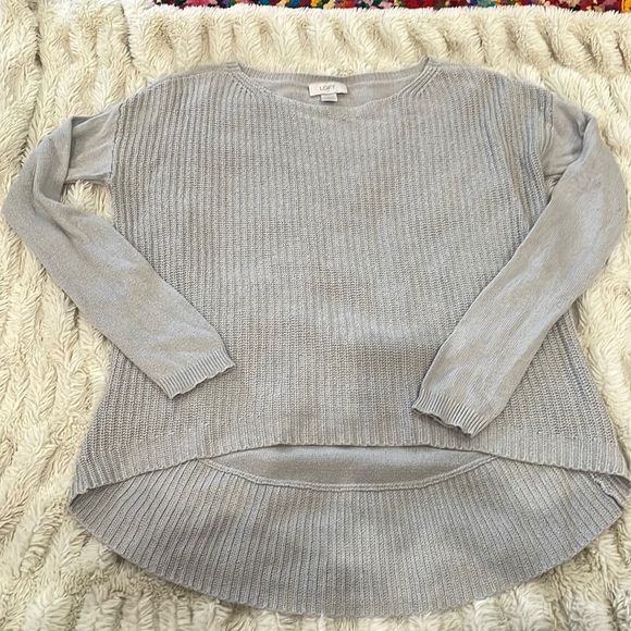 Ann Taylor Loft grey sweater size medium - Picture 1 of 2